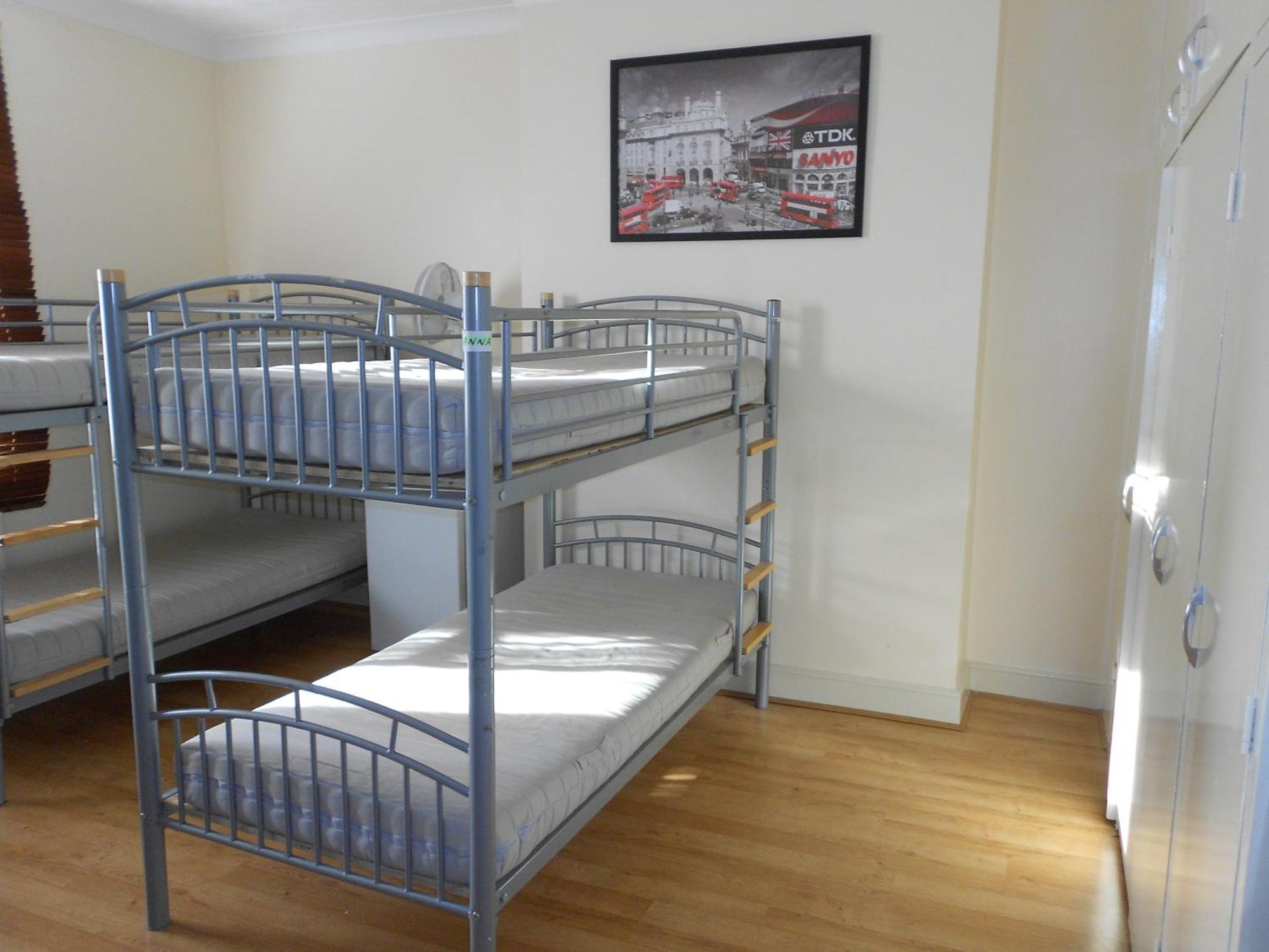 24/7 London Hostel Bagian luar foto